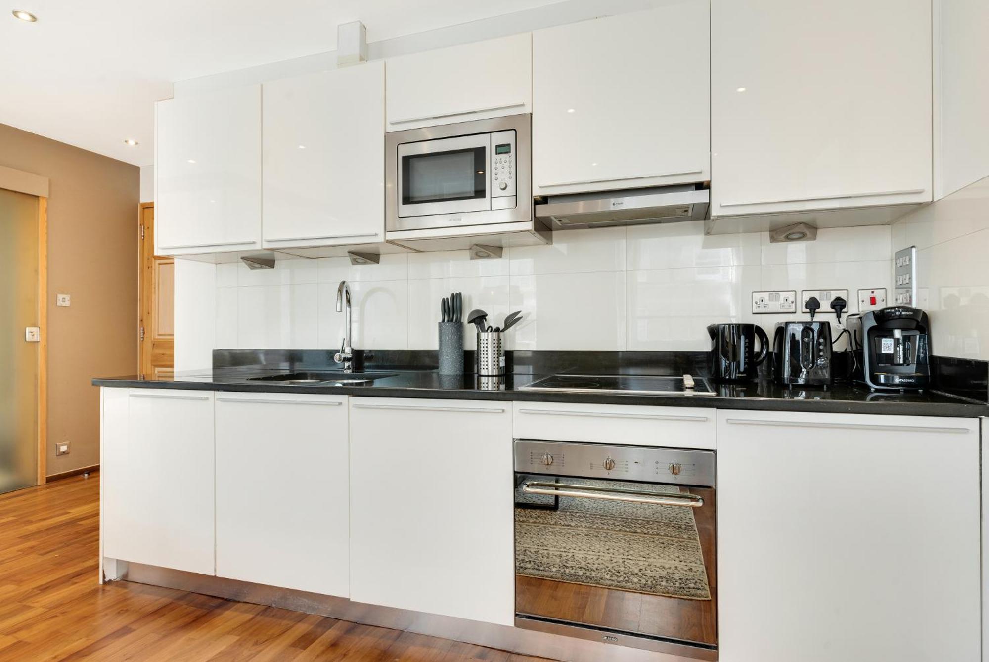 Apartment Urban Base, 6mins Walk To Marble Arch Station, 8mins Walk To Hyde Park