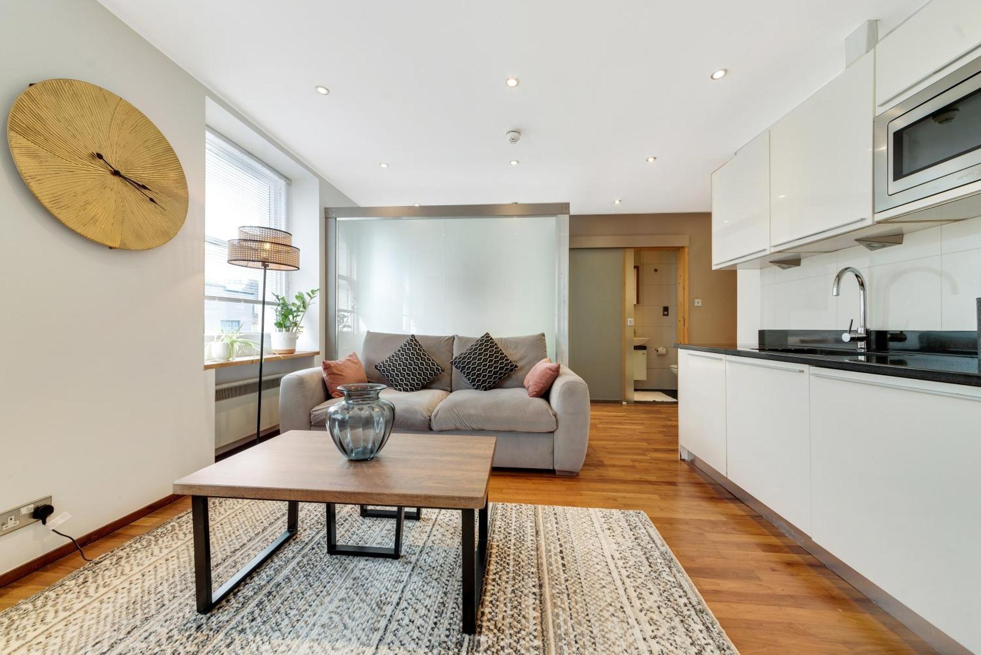 Apartment Urban Base, 6mins Walk To Marble Arch Station, 8mins Walk To Hyde Park