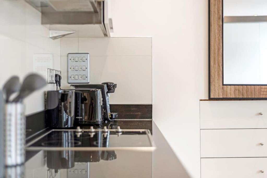 1 Bedroom Edgeware Retreat Londra