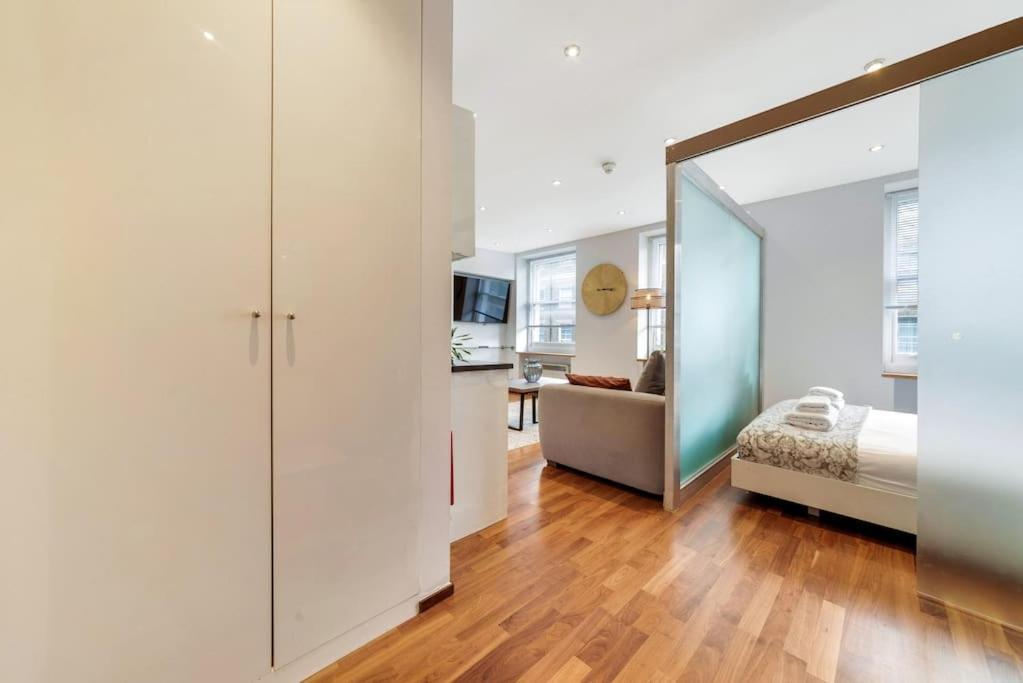 Appartamento 1 Bedroom Edgeware Retreat