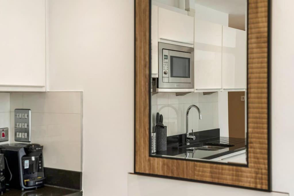 1 Bedroom Edgeware Retreat Appartamento *